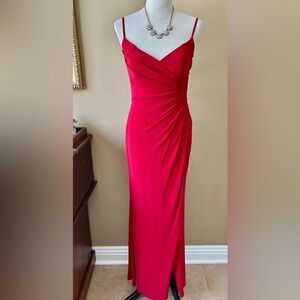 La Femme V Neck Jersey Knit Open Back Maxi Gown Maxi Dress Deep Red Size 8